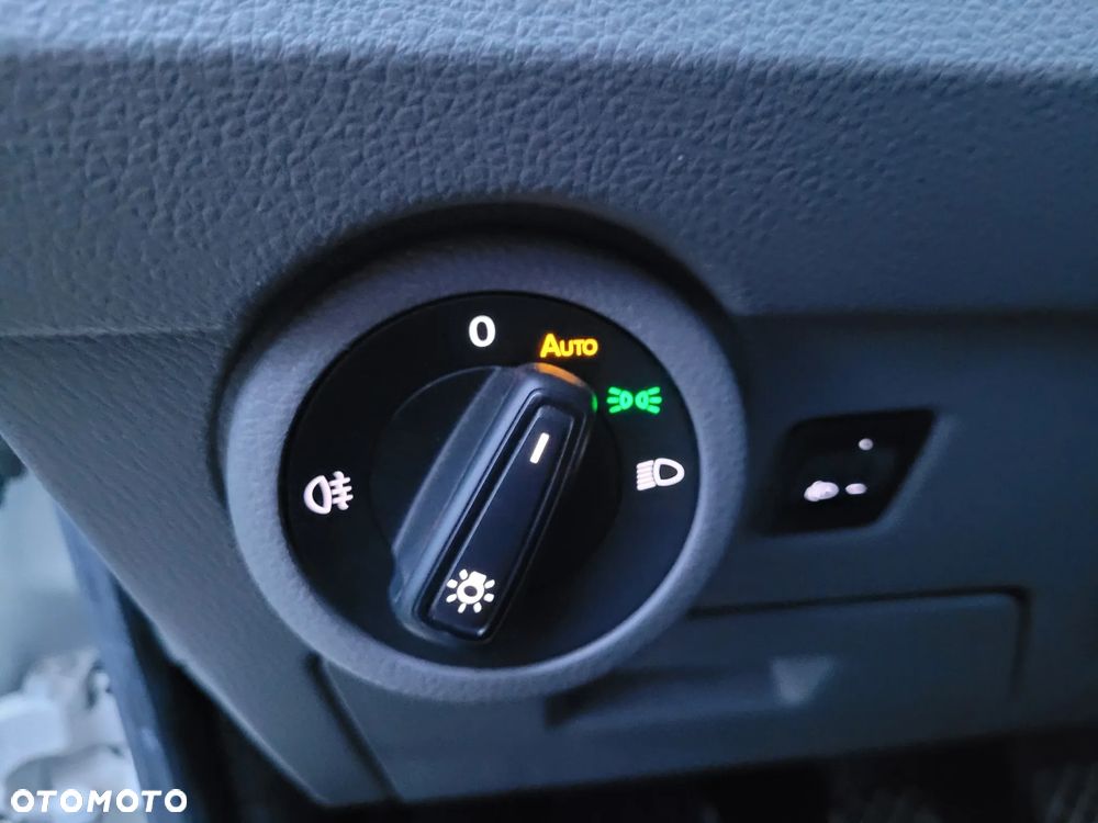 Volkswagen Transporter T6.1 - 14