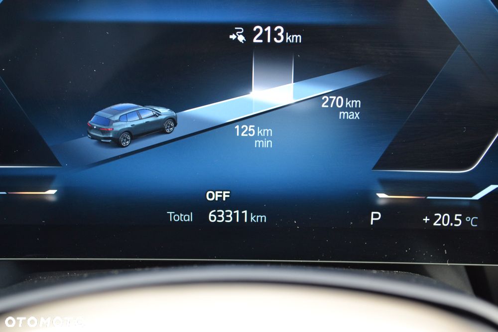 BMW iX xDrive40 - 21
