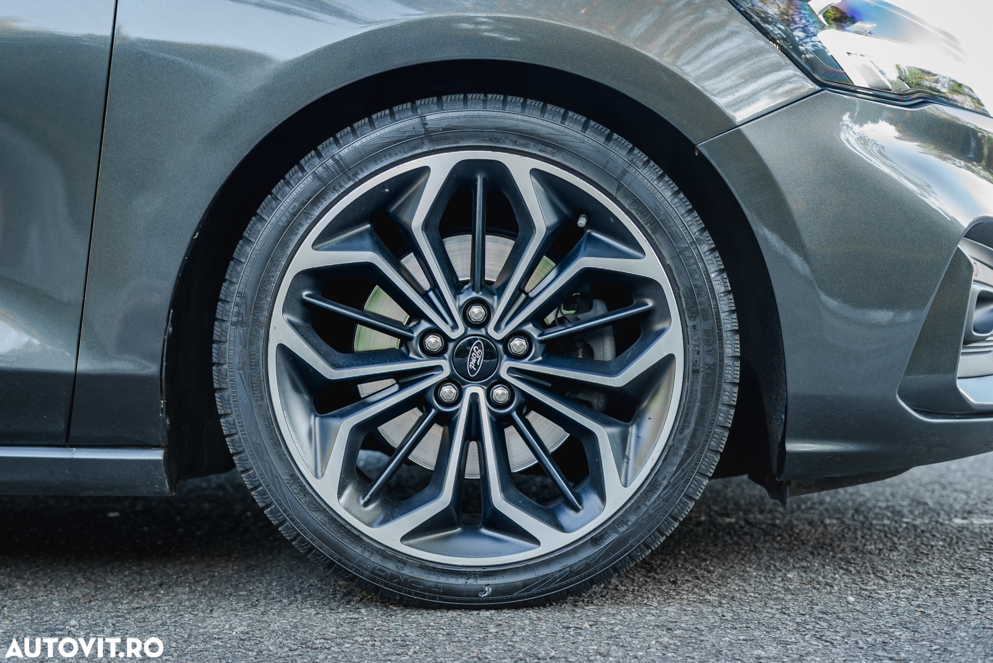 Ford Focus Turnier 1.5 EcoBlue Start-Stopp-System Aut. ST-LINE STYLE - 18