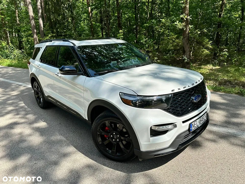 Ford Explorer EcoBoost Plug-in Hybrid ST-LINE - 3