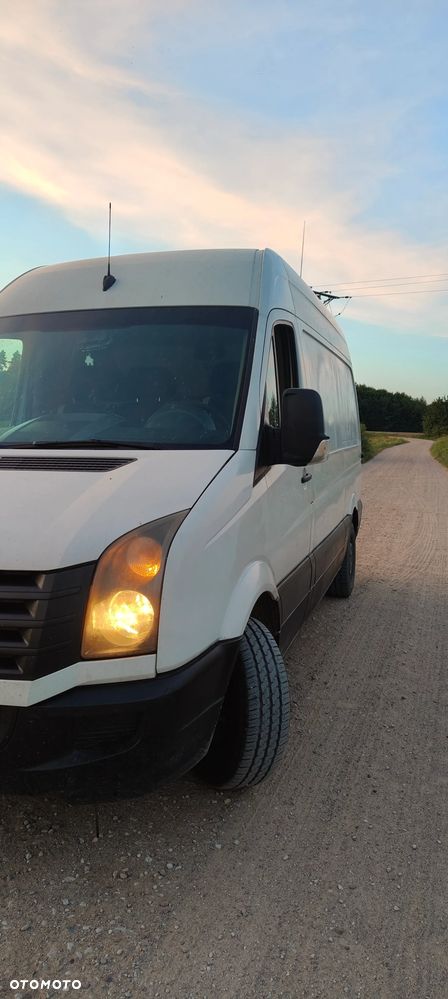 Volkswagen Crafter - 2