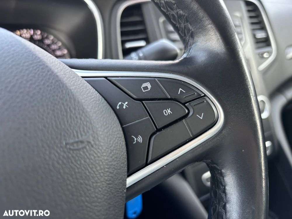 Renault Megane TCE 114 GPF Life - 18