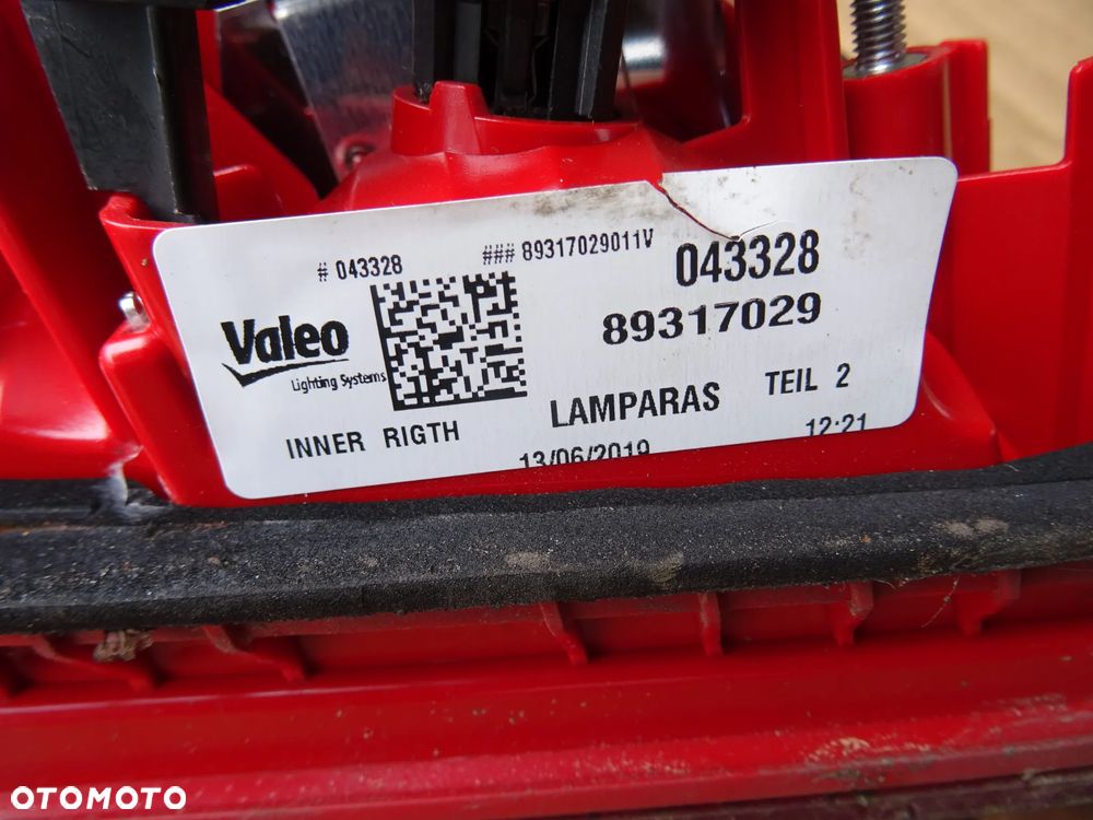 Lampa w klapę Audi A6 C6 Avant Prawa Lewa - 6