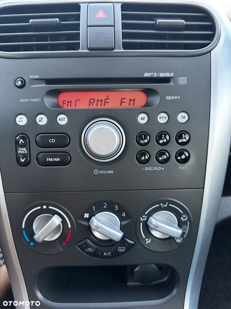 Suzuki Splash 1.0 Club - 21