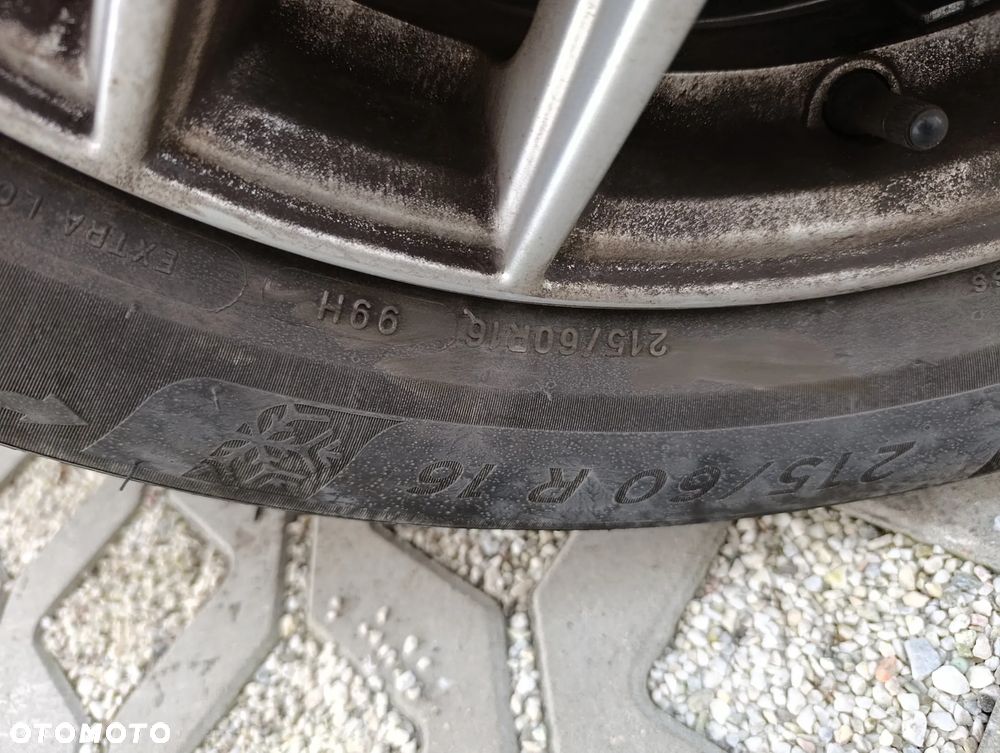 Volkswagen Passat Variant 1.8 TSI BMT Comfortline - 34