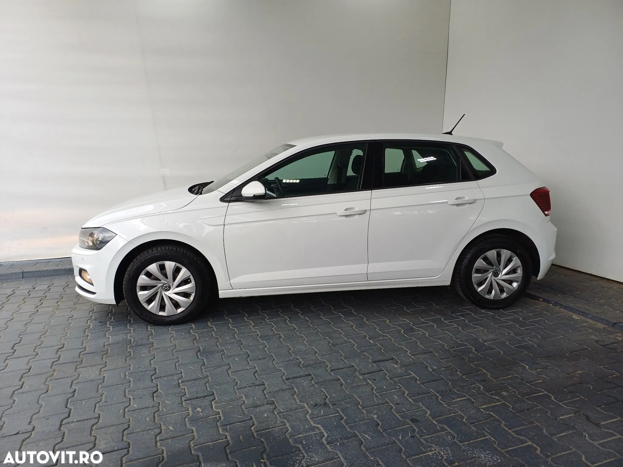 Volkswagen Polo 1.0 TSI Comfortline - 2