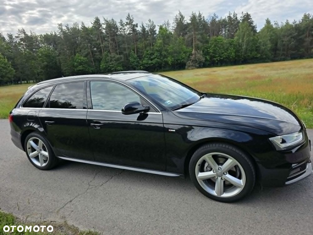 Audi A4 Avant 2.0 TDI Quattro Line - 3