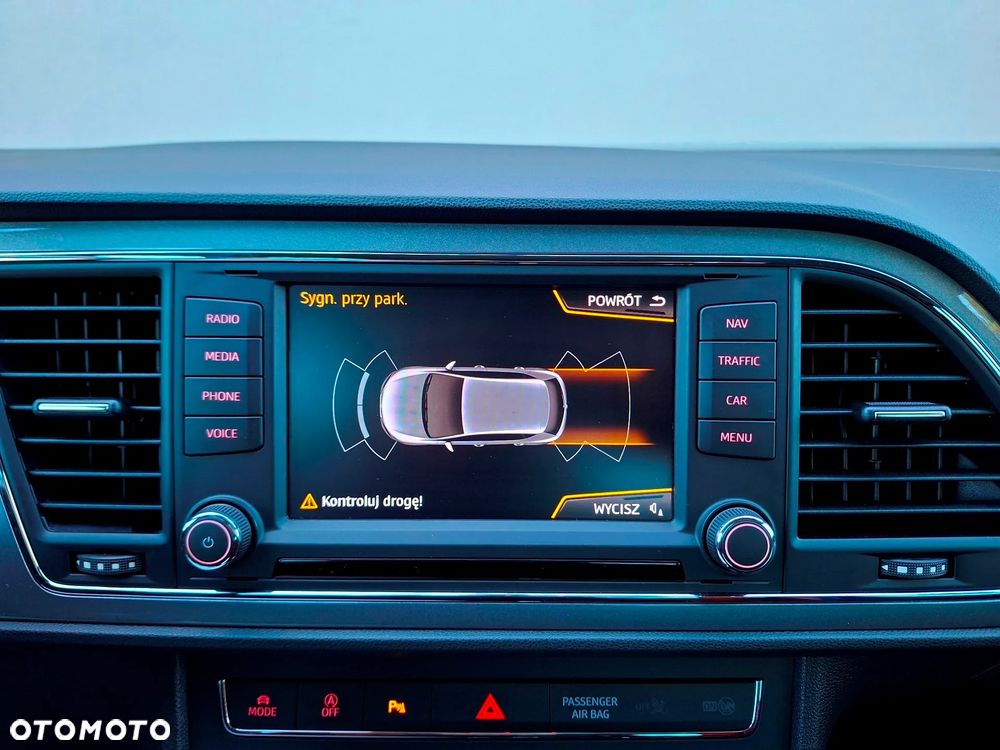 Seat Leon 1.8 TSI Start&Stop DSG FR - 32