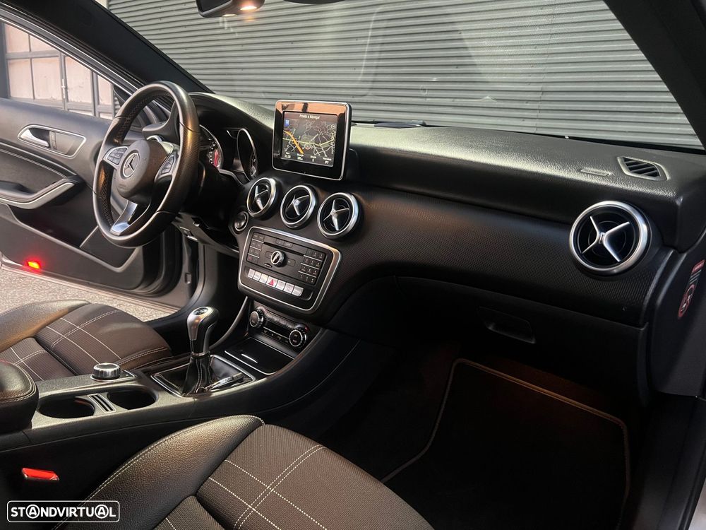 Mercedes-Benz A 200 d Urban - 27