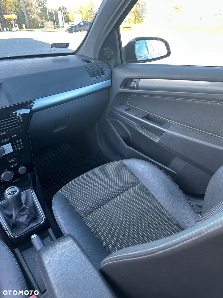 Opel Astra - 11