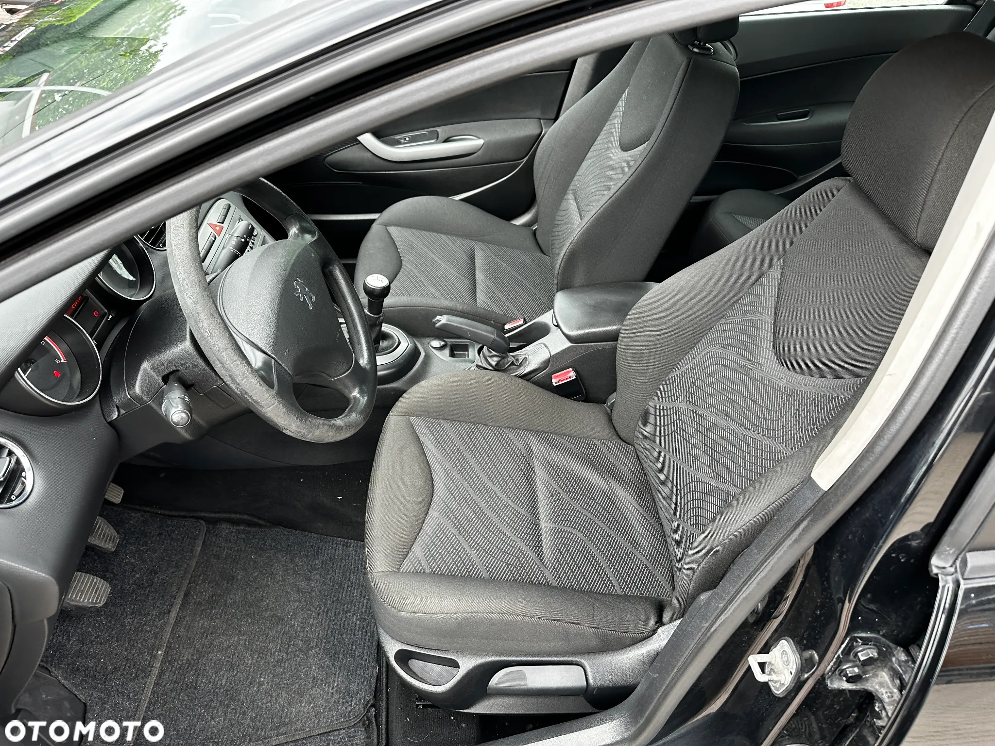 Peugeot 308 - 16