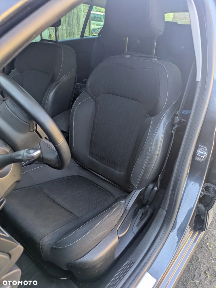 Renault Megane 1.3 TCe FAP Limited EDC - 24