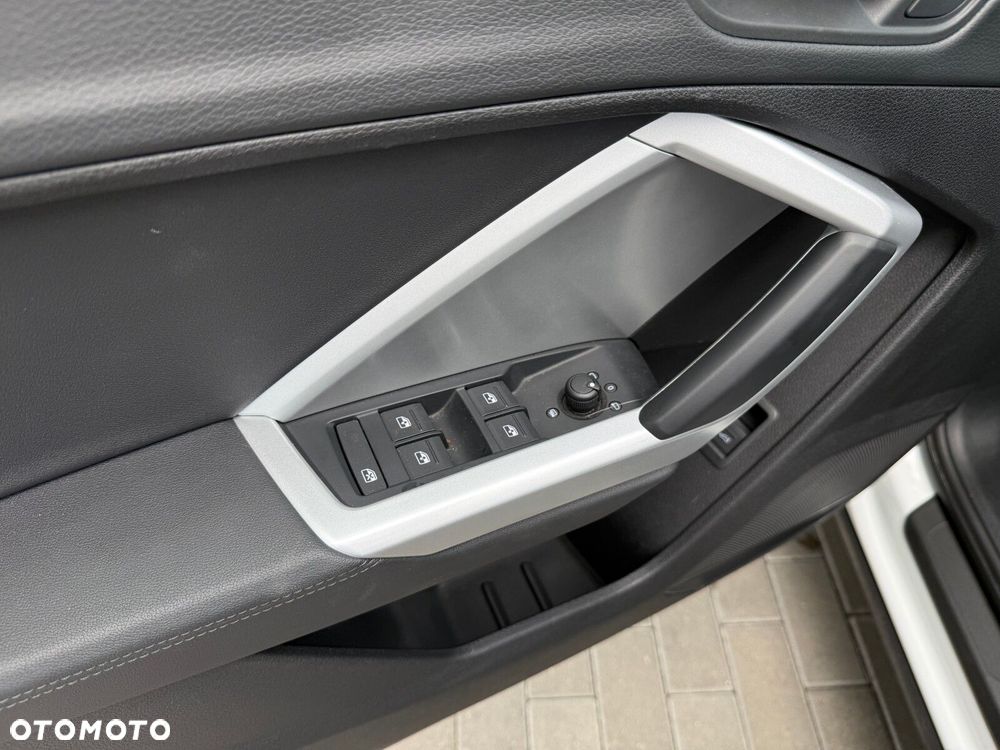 Audi Q3 Sportback - 18