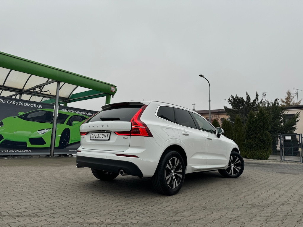 Volvo XC 60 D4 Geartronic Momentum Pro - 4