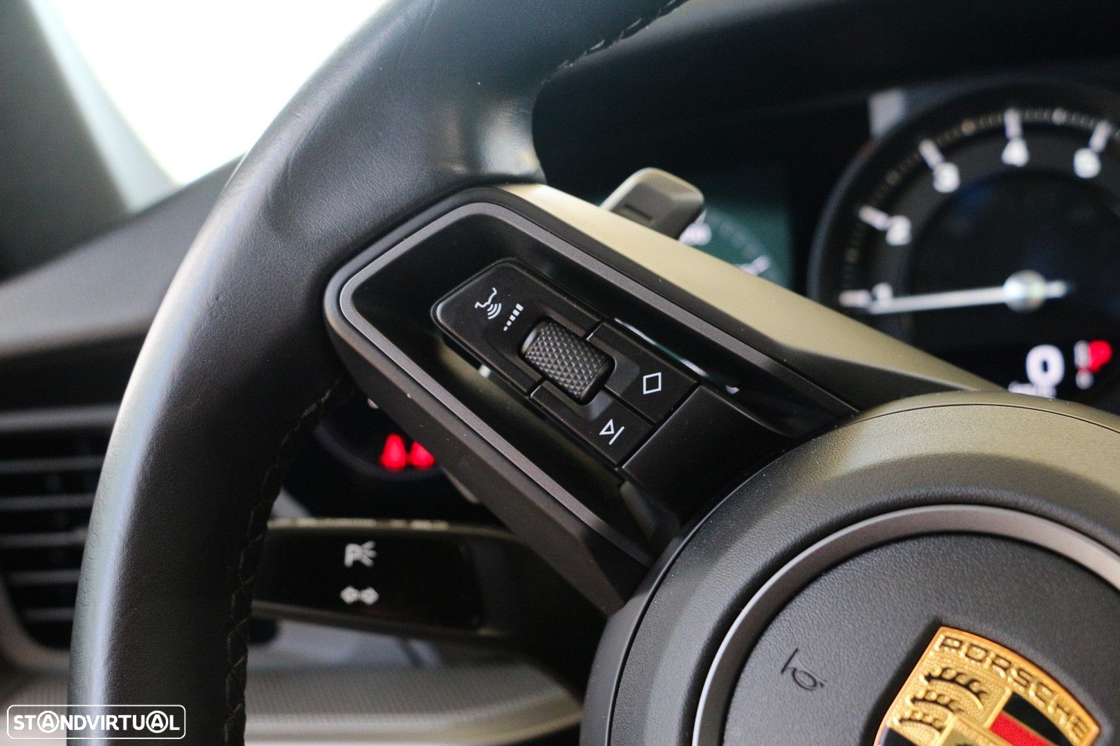 Porsche 911 (992) Carrera PDK - 40