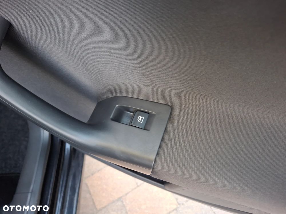 Volkswagen Golf Plus - 22
