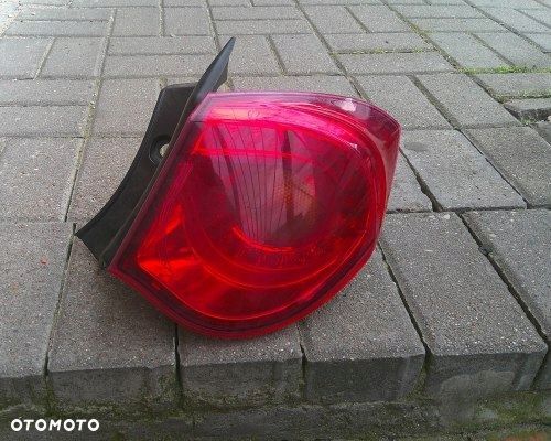 ALFA ROMEO GIULIETTA LED PRAWA TYLNA LAMPA ORYGINAŁ 50513612 - 1