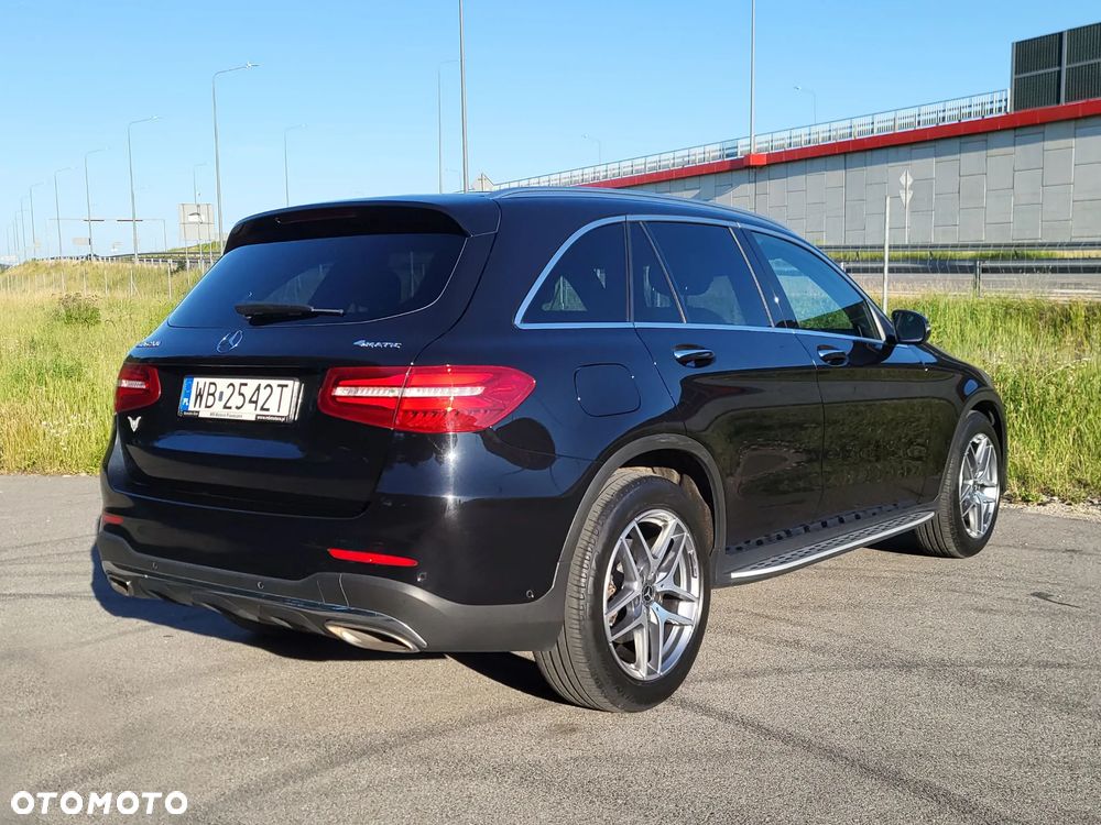 Mercedes-Benz GLC 250 4-Matic - 4