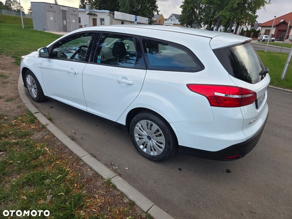 Ford Focus 1.5 TDCi Trend - 5
