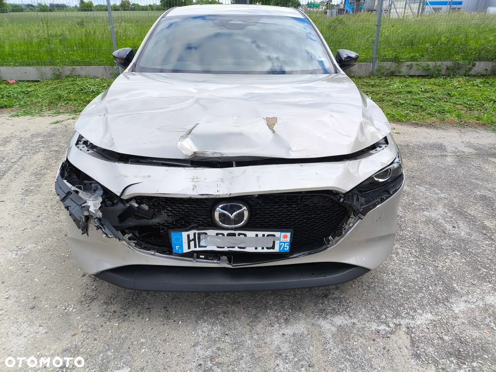 Mazda 3 e-SKYACTIV-G 140 M HYBRID HOMURA PLUS - 3