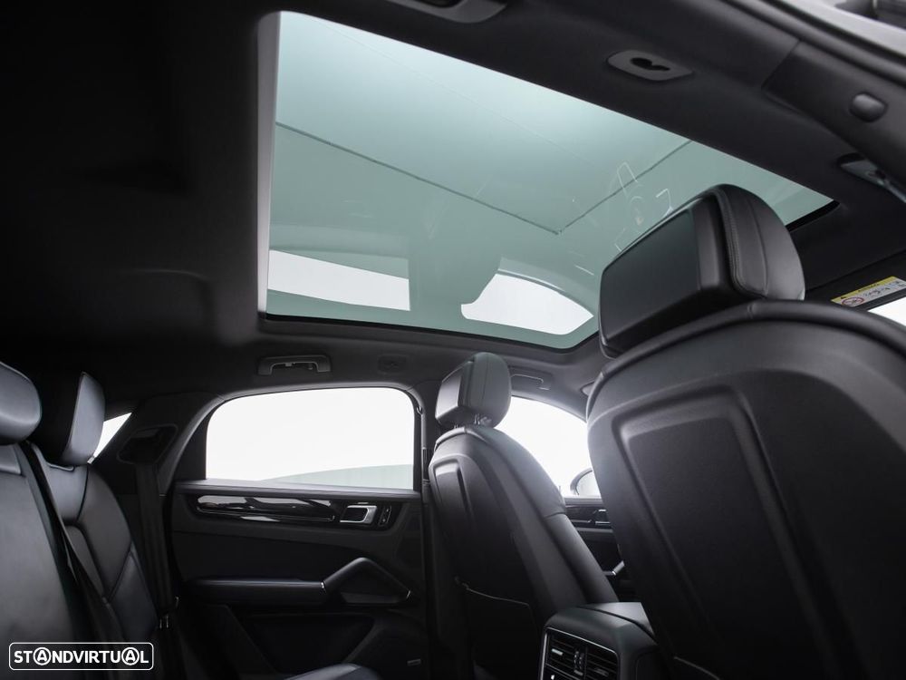 Porsche Cayenne - 13