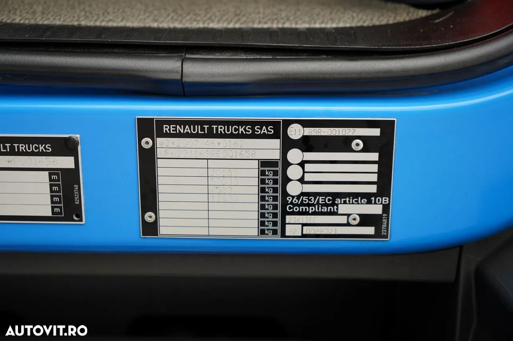 Renault D WIDE 380 DE11 / 4X2 / CAMION DE REMORCAJE 8 M / TRANSPORT AUTO / PLATFORMĂ / TROLIU / - 39