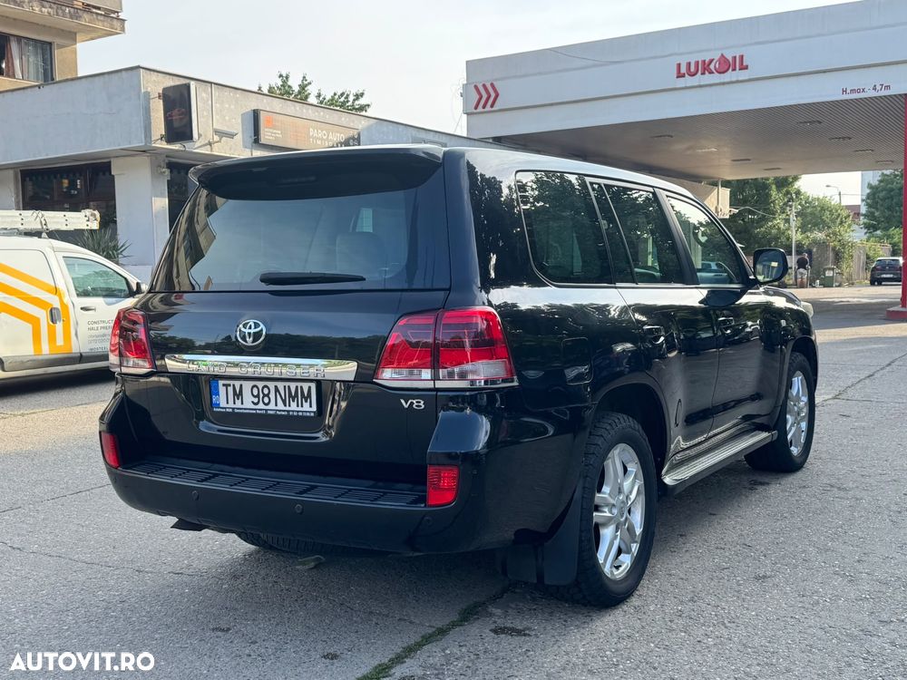 Toyota Land Cruiser V8 4.5 Aut Executive - 6