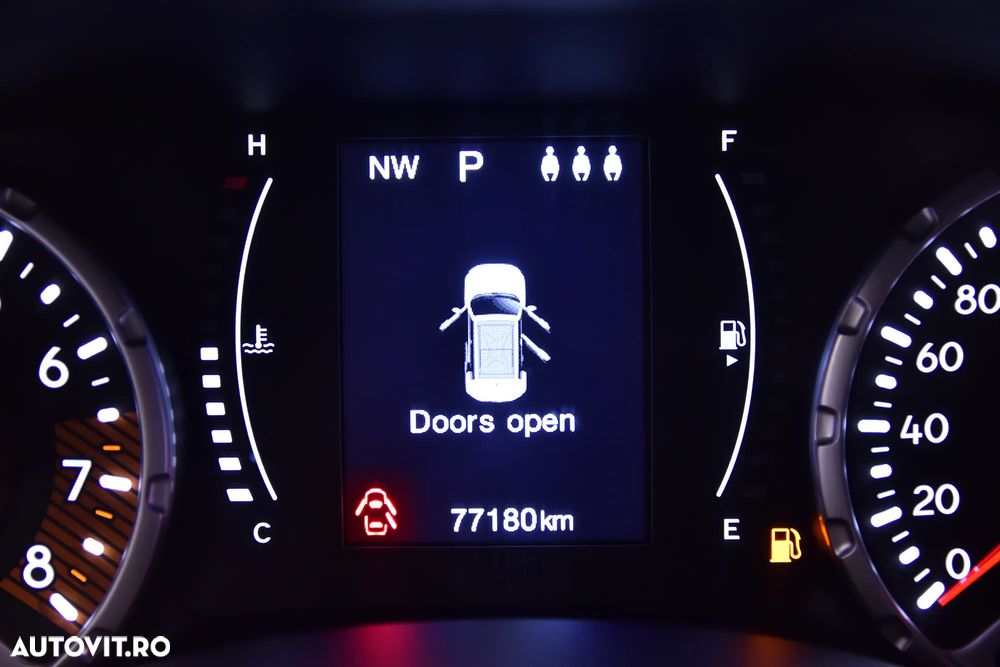 Jeep Renegade - 10
