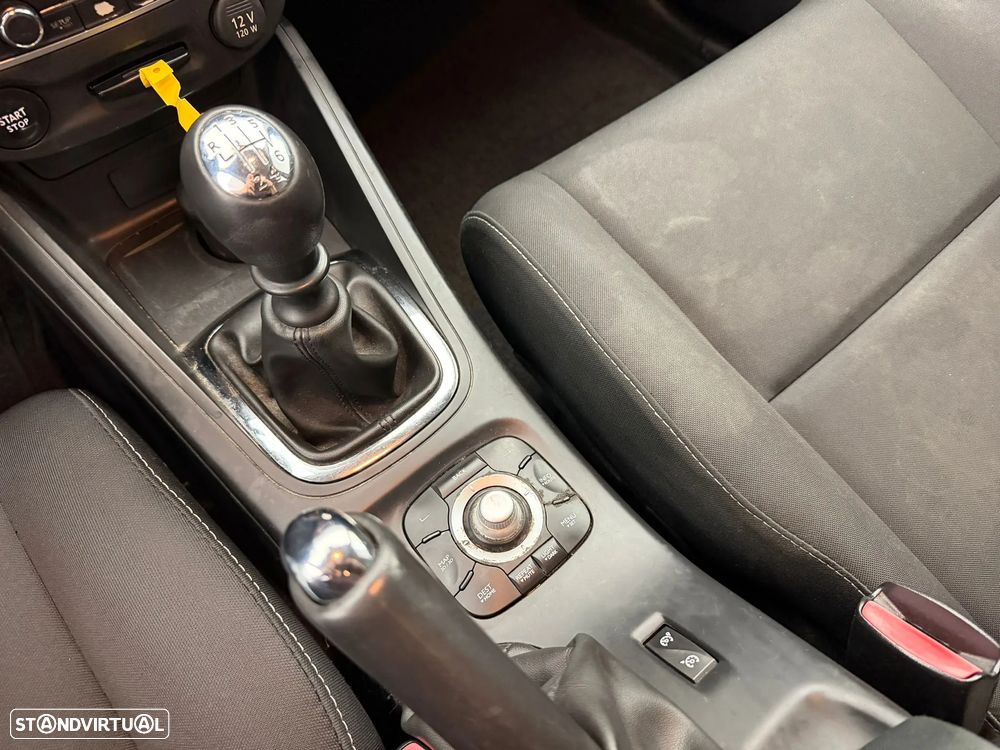 Renault Mégane Sport Tourer - 11