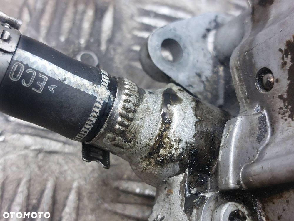 POMPA VACUM VOLKSWAGEN PASSAT B5 FL 1.9 TDI 038145209A LUK ID: 236639 - 5
