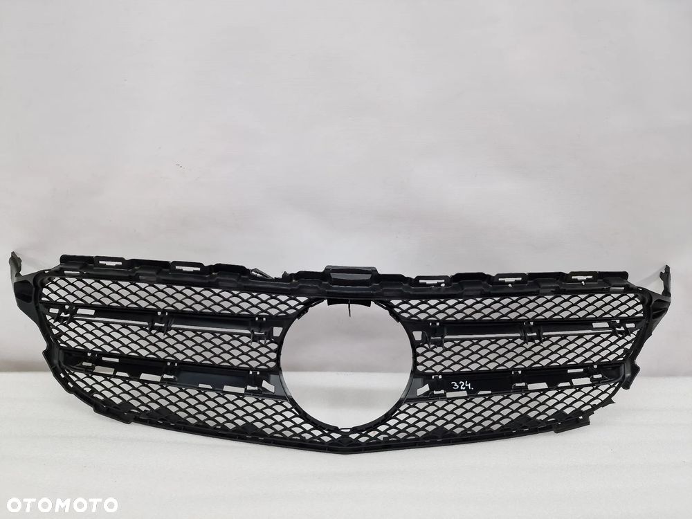 MERCEDES C-KLASSA W205 14- STELAŻ / ATRAPA / GRILL PRZEDNI PRZÓD , NR A2058800783 / A2058800483 , NR AUKCJI GL324 - 1