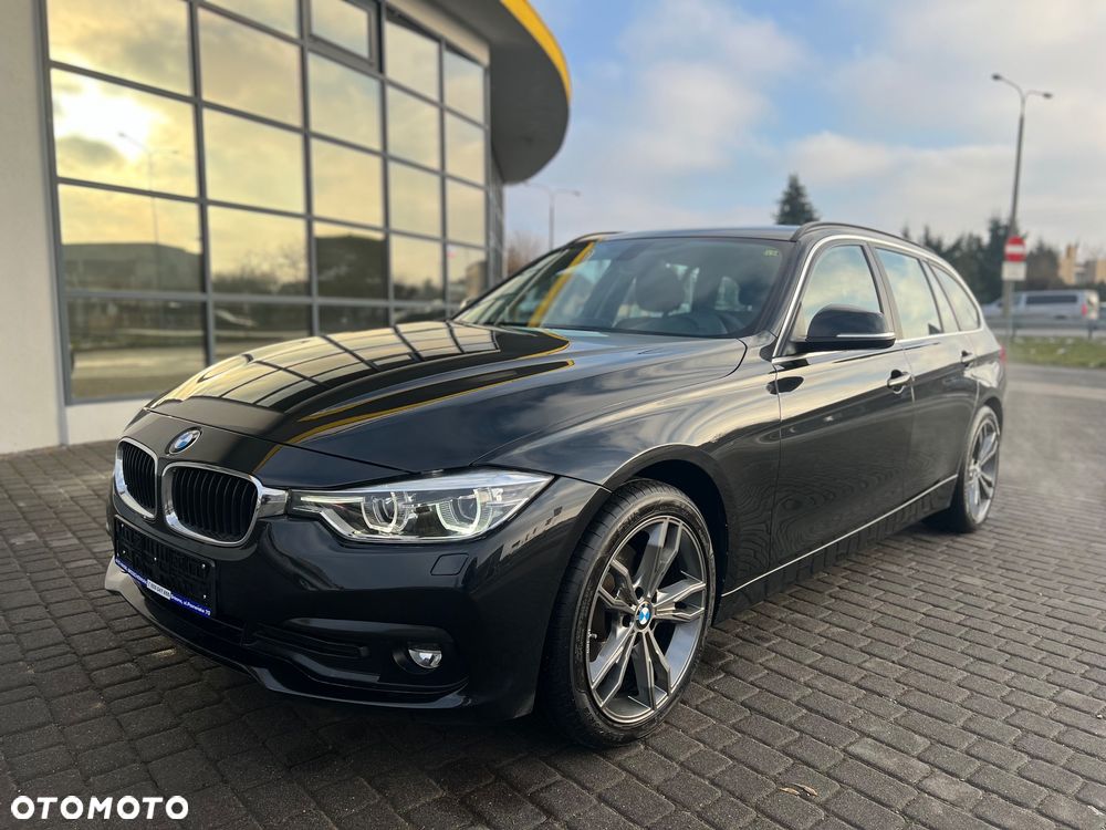 BMW Seria 3 320d Edition Luxury Line Purity