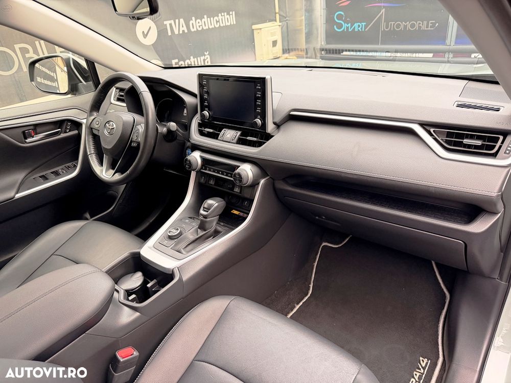 Toyota RAV4 2.5 VVT-iE 4x4 Luxury - 23