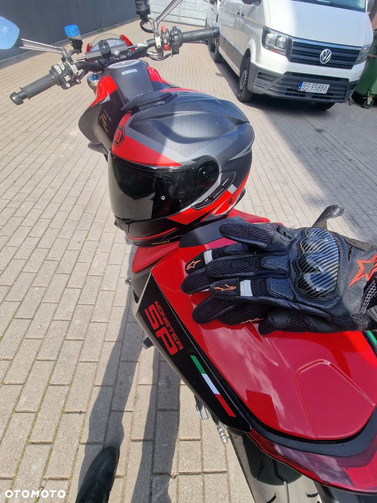 Ducati Monster - 17