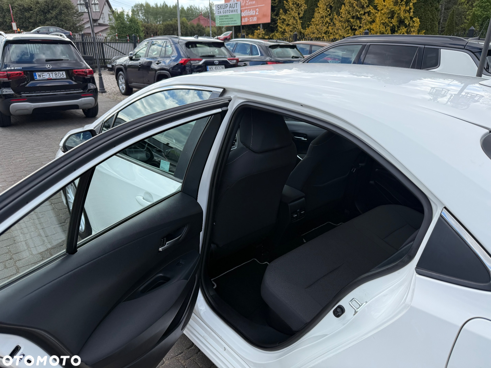 Toyota Corolla 1.8 Hybrid Comfort - 6