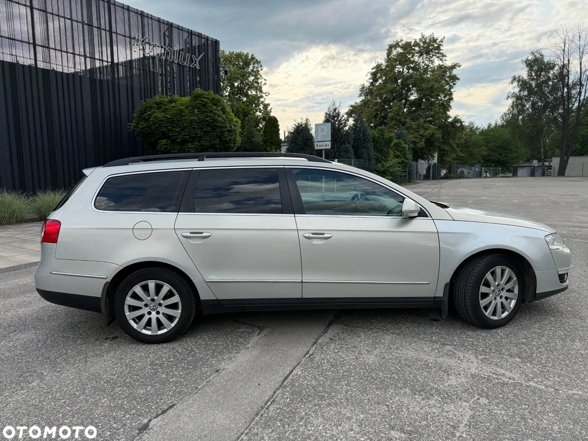 Volkswagen Passat 2.0 TDI DPF Comfortline - 10