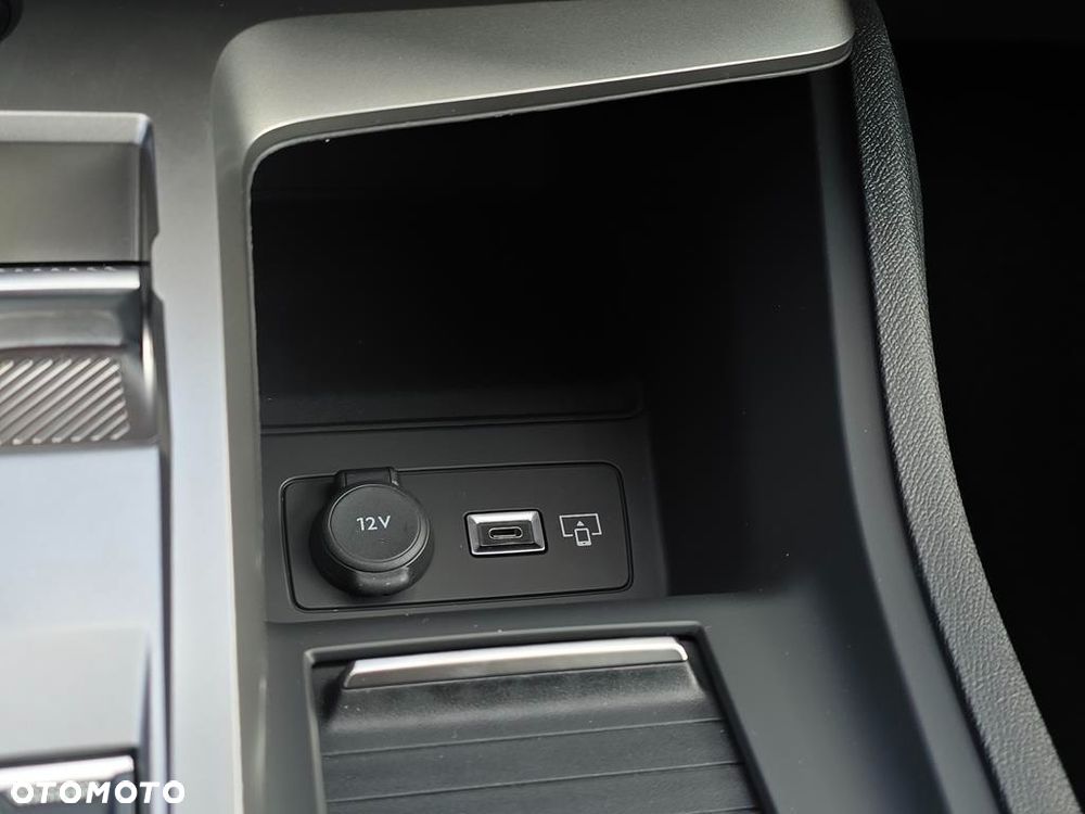 Peugeot 408 1.2 PureTech mHEV Allure S&S e-DSC6 - 15