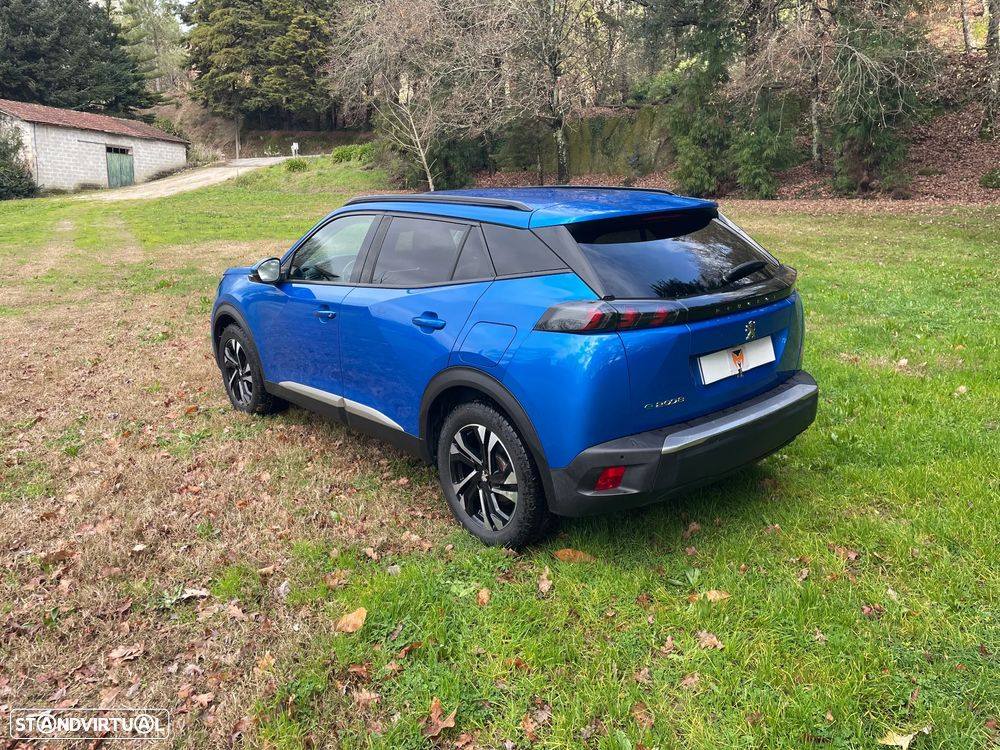 Peugeot e-2008 50 kWh Allure - 4