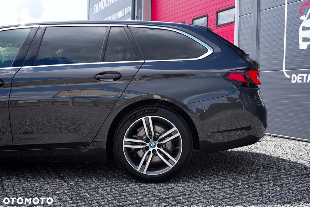 BMW Seria 5 - 10