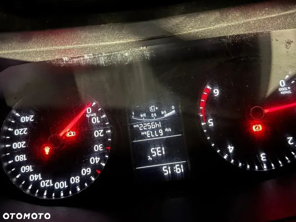 Volkswagen Transporter - 12