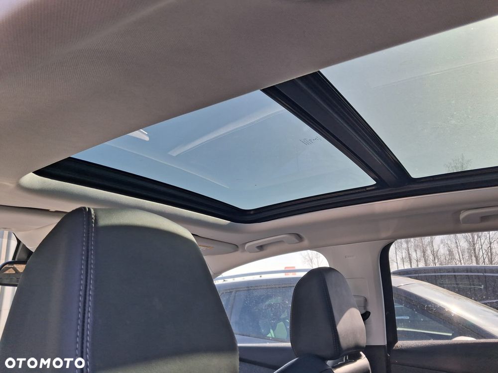 Citroën DS5 Hybrid4 EGS6 SportChic - 34