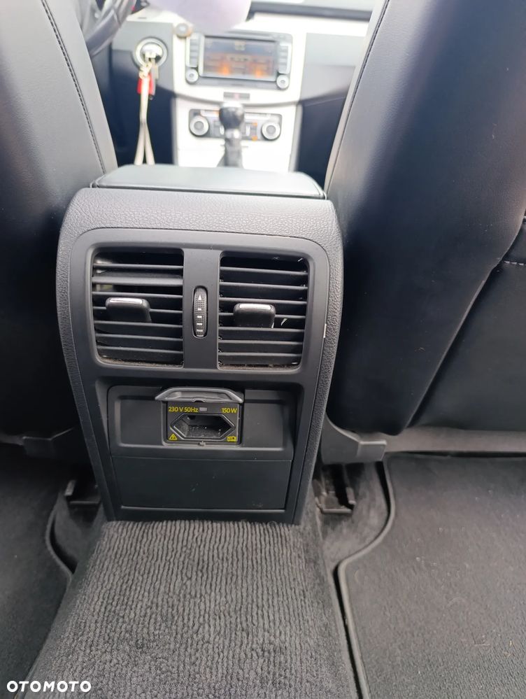 Volkswagen Passat 2.0 TDI BlueMotion Technology Highline - 9