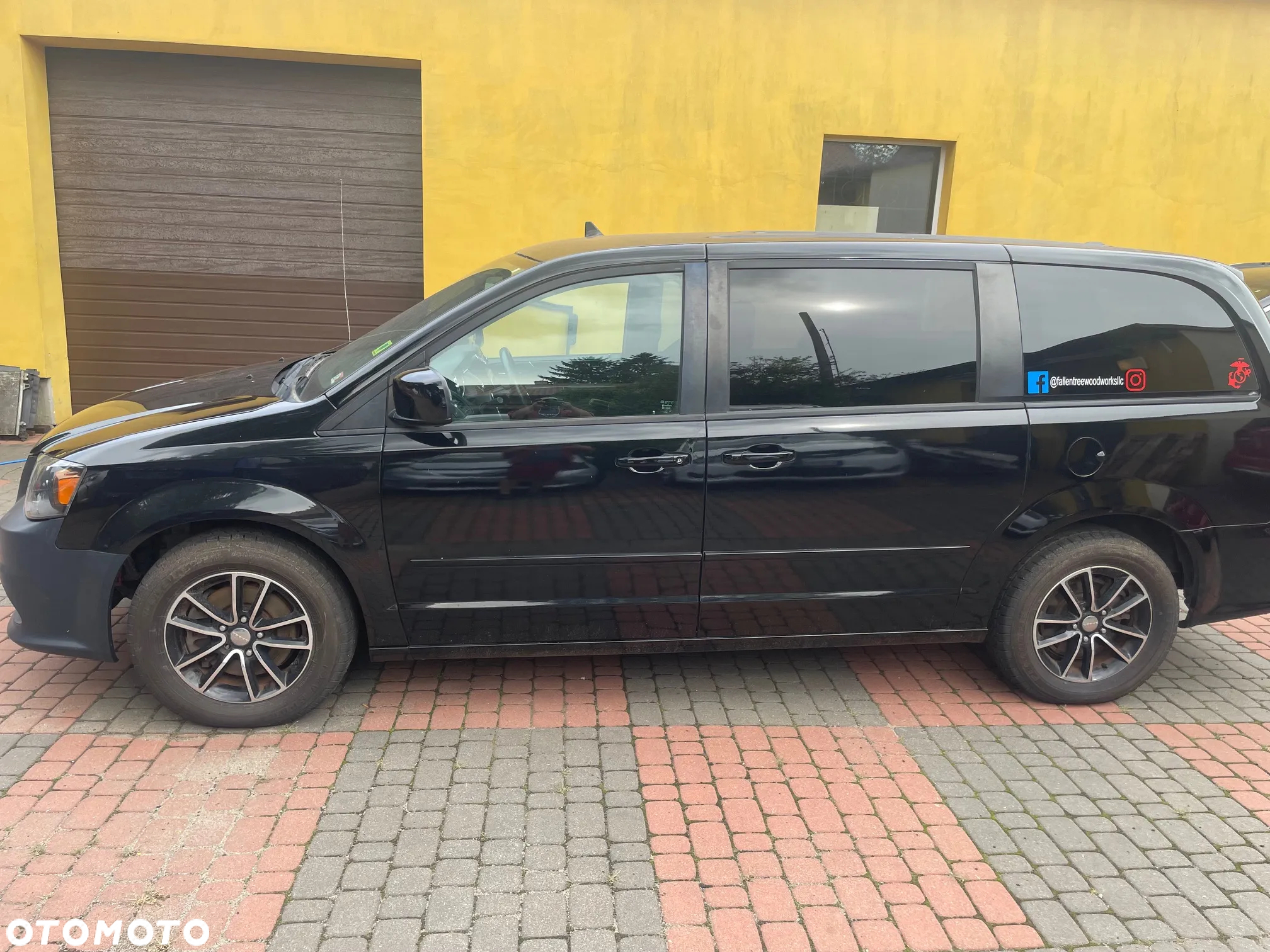 Dodge Grand Caravan - 7