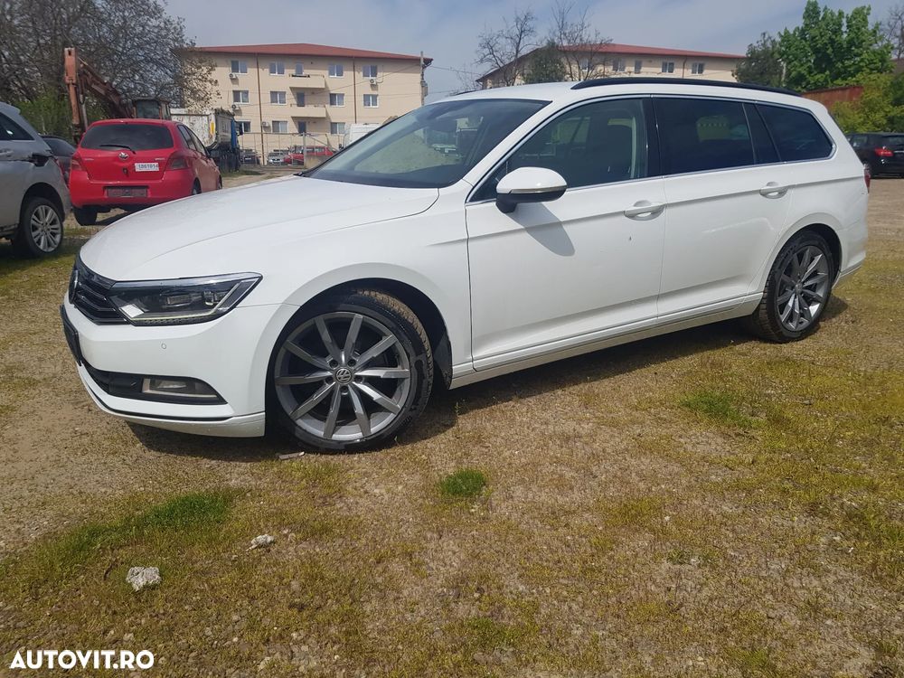 Volkswagen Passat 2.0 TDI SCR DSG Elegance - 3