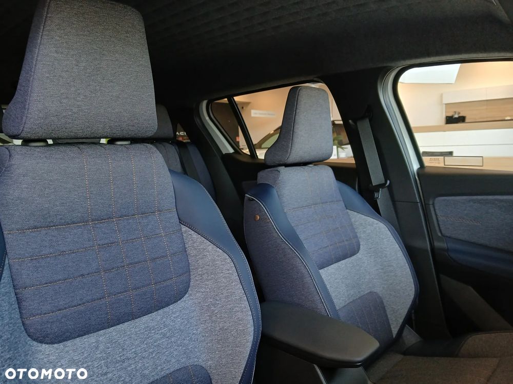 Renault 4 E-Tech 52kWh Comfort Range Techno - 15
