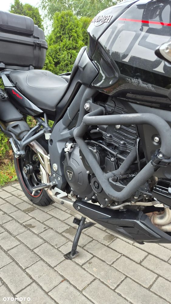 Triumph Tiger - 5