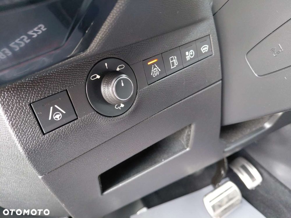 DS Automobiles DS 7 Crossback - 15