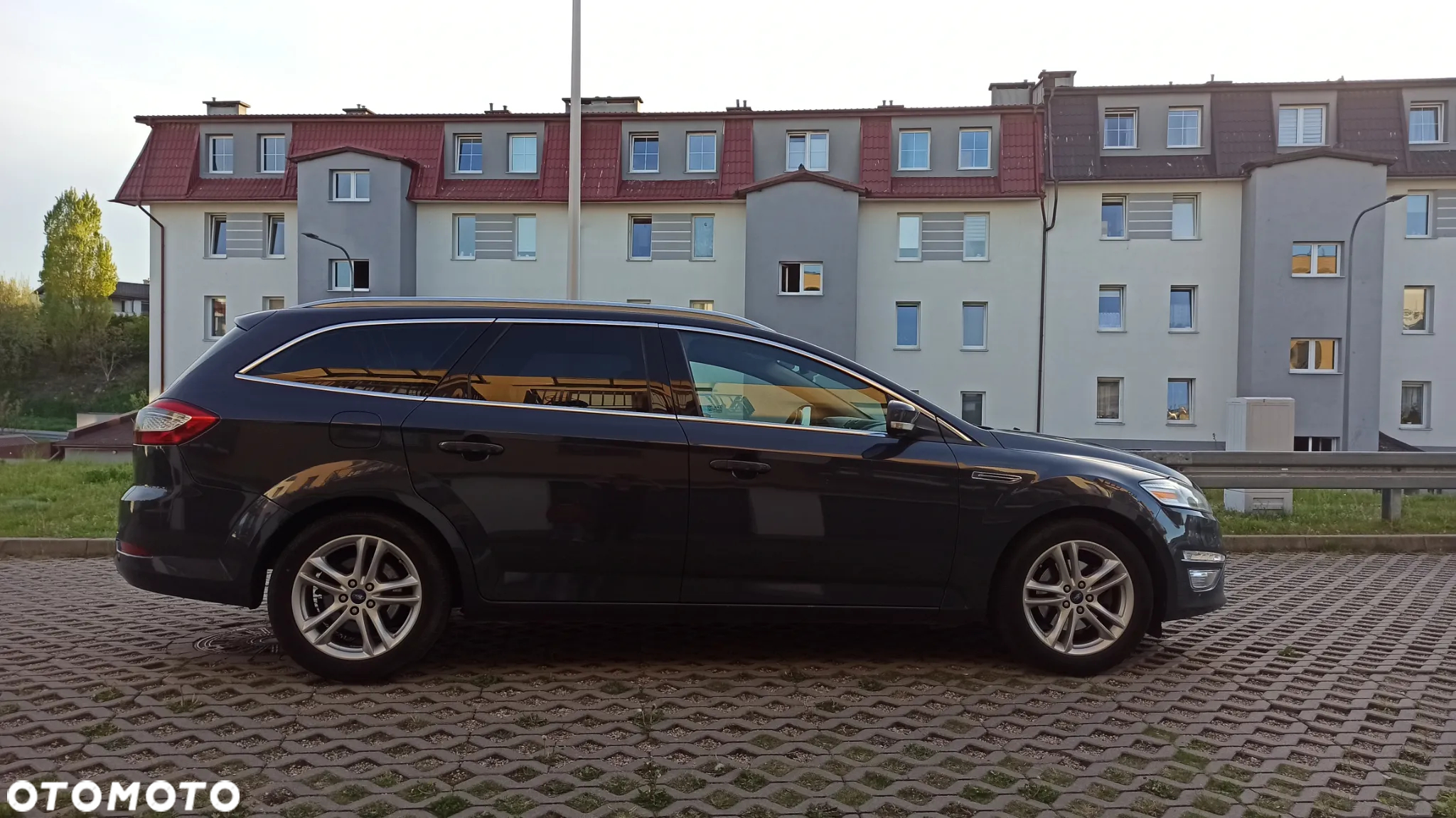 Ford Mondeo - 7