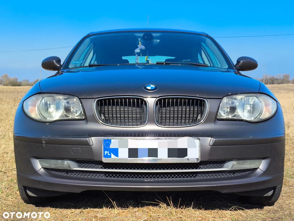 BMW Seria 1 118d DPF - 1