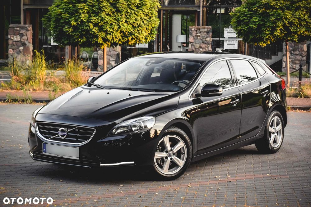 Volvo V40 D2 Momentum - 3